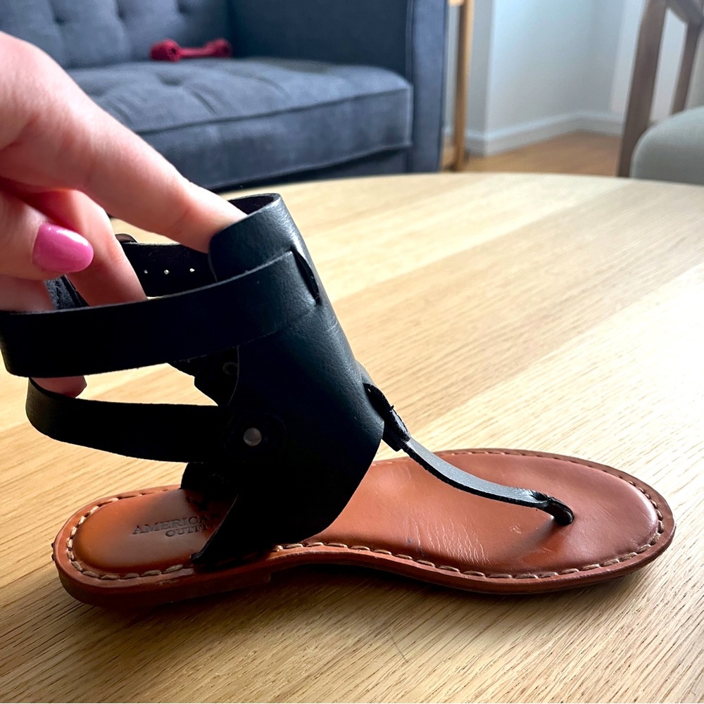 AE Black Sandals - Picture 3 of 6